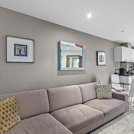 Londwell, Chelsea Living, Central Flat With Balcony Λονδίνο Εξωτερικό φωτογραφία