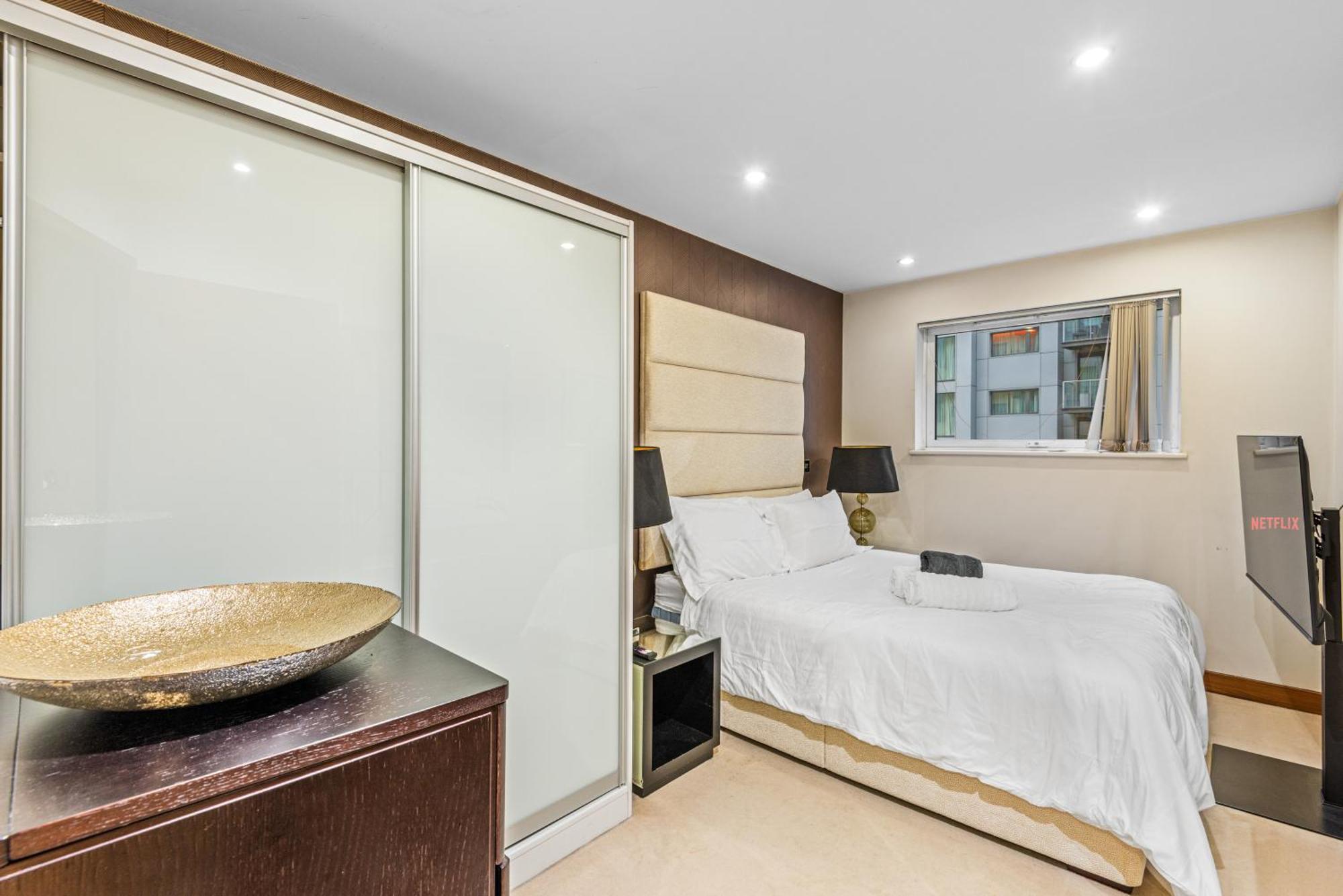 Londwell, Chelsea Living, Central Flat With Balcony Λονδίνο Εξωτερικό φωτογραφία