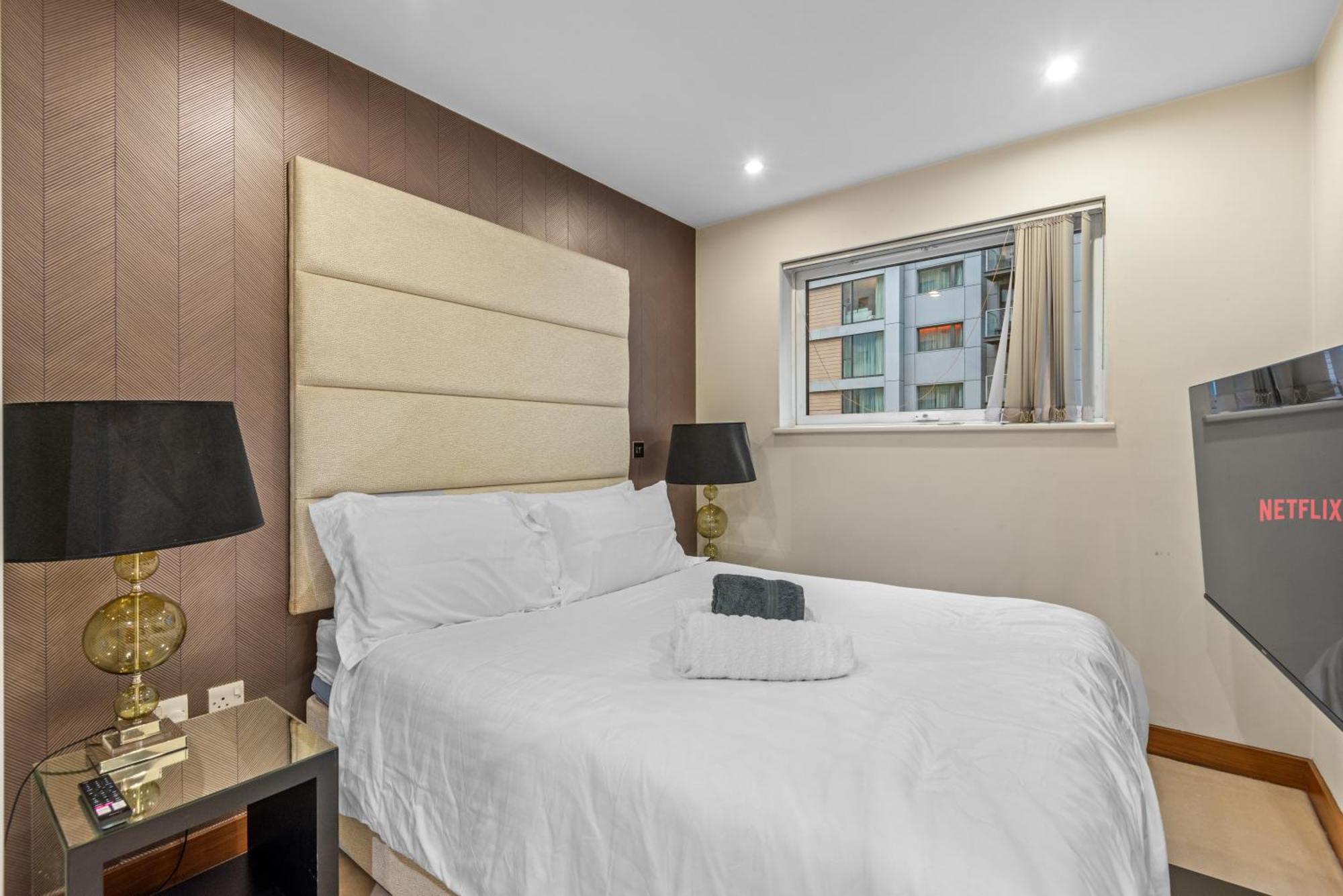 Londwell, Chelsea Living, Central Flat With Balcony Λονδίνο Εξωτερικό φωτογραφία